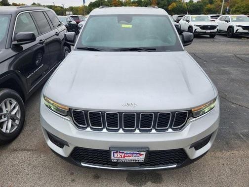 2025 Jeep Grand Cherokee Laredo X