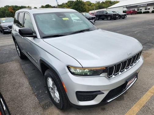 2025 Jeep Grand Cherokee Laredo X