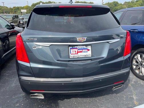 Shadow Metallic 2019 Cadillac XT5 Luxury