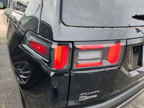 2026 Jeep Cherokee LAREDO/LIMITED