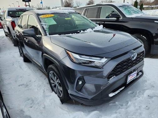 2022 Toyota RAV4 Hybrid XLE Premium
