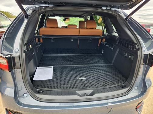 Polymetal Gray Metallic 2026 Mazda CX-70 3.3 Turbo S Premium Plus Package