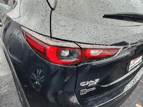 2023 Mazda CX-5 2.5 S Preferred Package