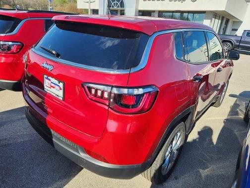 2025 Jeep Compass Sport