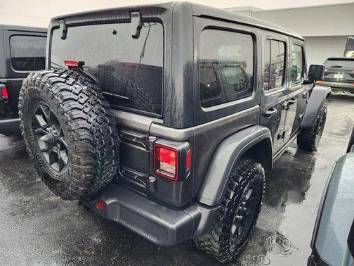 2025 Jeep Wrangler 4xe Sport