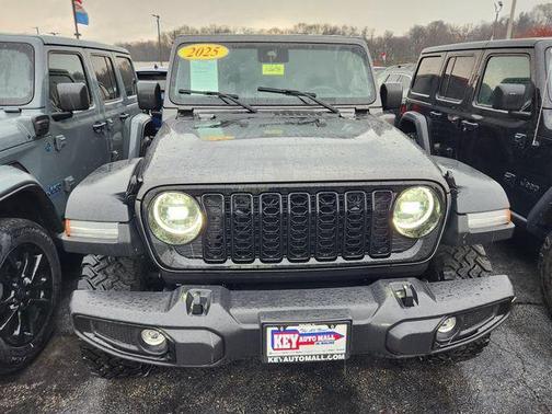 2025 Jeep Wrangler 4xe Sport