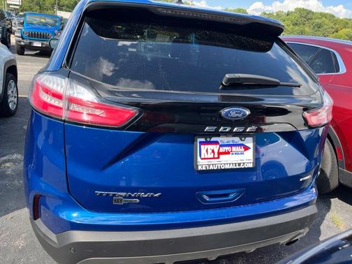 Blue Metallic 2023 Ford Edge Titanium