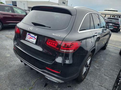 Black 2022 Mercedes-Benz GLC 300 Base 4MATIC