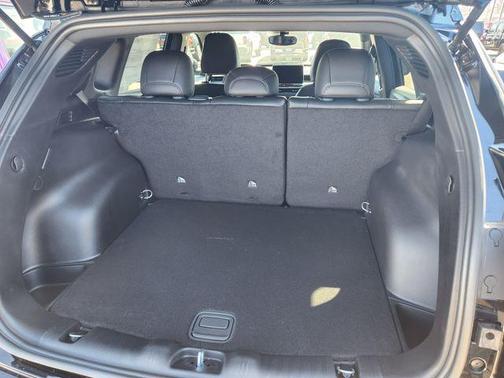 Diamond Black 2026 Jeep Compass Latitude