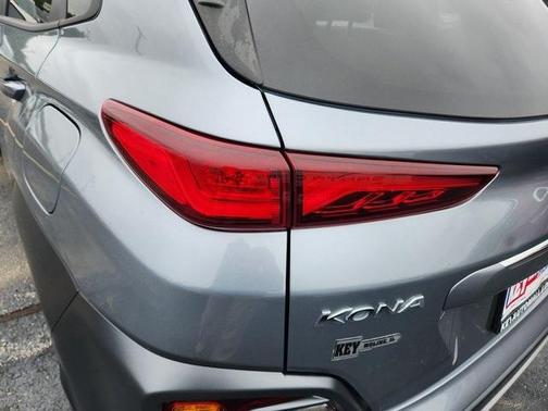 2021 Hyundai KONA Limited