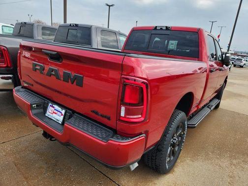 Molten Red Pearlcoat 2026 RAM 2500 Big Horn