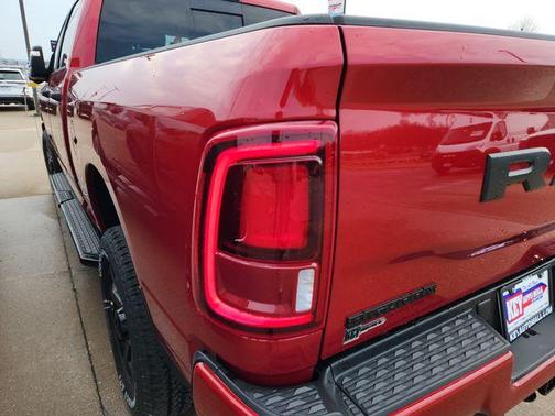 Molten Red Pearlcoat 2026 RAM 2500 Big Horn