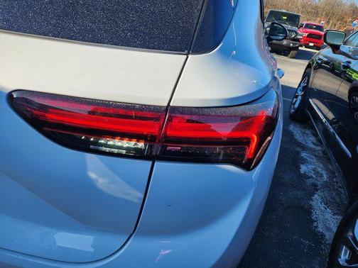 2022 Buick Envision Essence