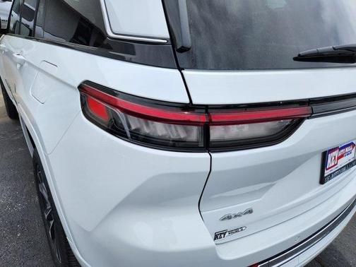 2025 Jeep Grand Cherokee Overland