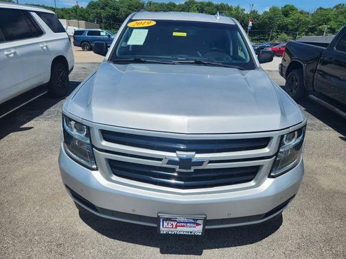 Silver Ice Metallic 2019 Chevrolet Tahoe Premier