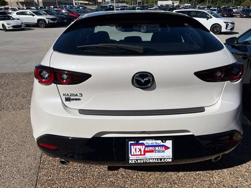 Snowflake White Pearl Mica 2026 Mazda Mazda3 2.5 S Preferred
