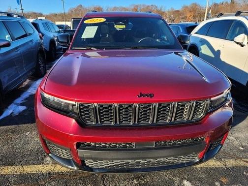 2023 Jeep Grand Cherokee L Laredo