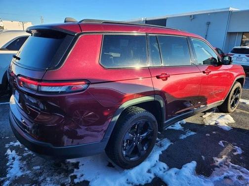 2023 Jeep Grand Cherokee L Laredo