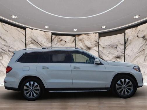 2018 Mercedes-Benz GLS 450 4MATIC