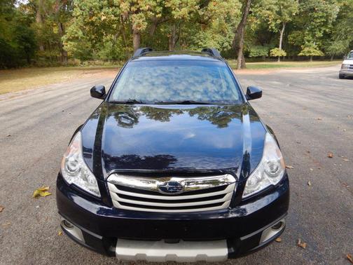2012 Subaru Outback 2.5i Limited