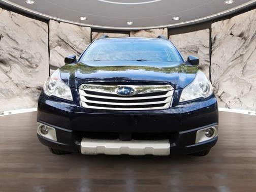 2012 Subaru Outback 2.5i Limited