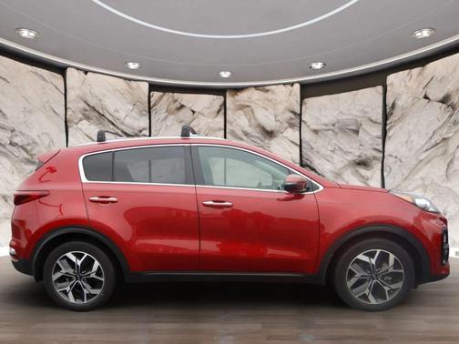 2020 Kia Sportage EX