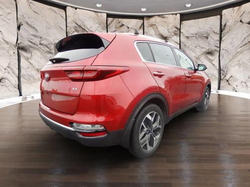 2020 Kia Sportage EX