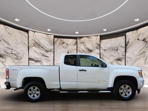 2015 GMC Canyon Base