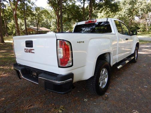 2015 GMC Canyon Base