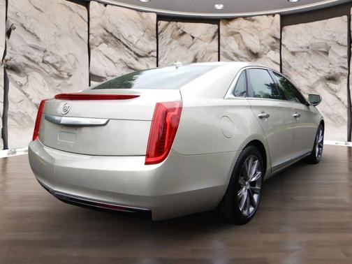 2013 Cadillac XTS Base