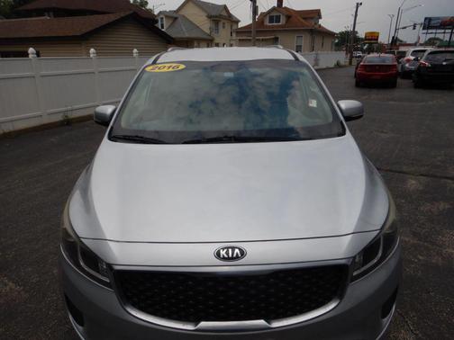 2016 Kia Sedona LX