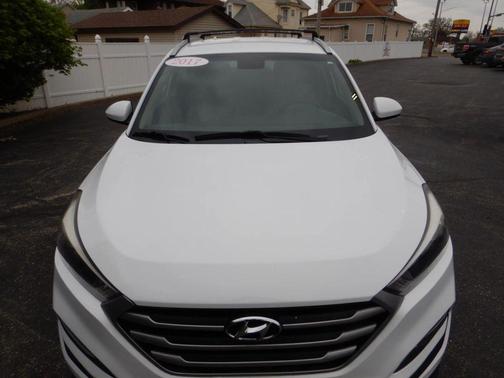 2017 Hyundai TUCSON Sport