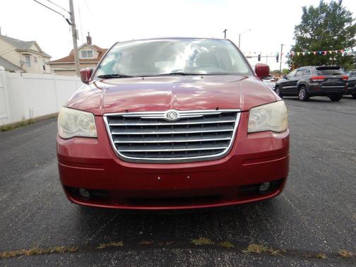 2010 Chrysler Town & Country Touring