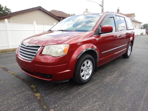2010 Chrysler Town & Country Touring