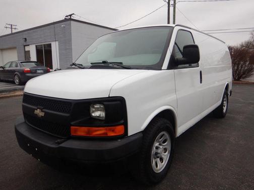 2009 Chevrolet Express 1500 Base