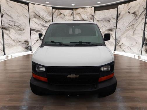 2009 Chevrolet Express 1500 Base