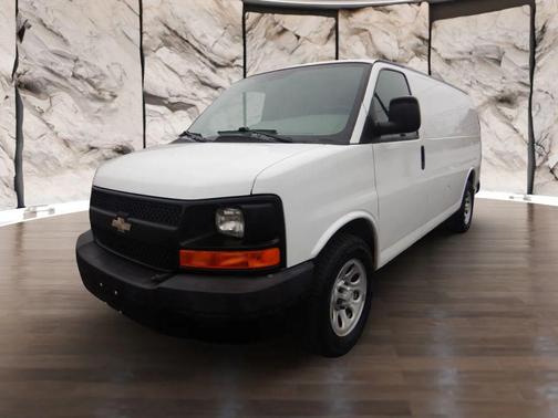2009 Chevrolet Express 1500 Base