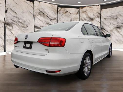 2015 Volkswagen Jetta Auto SE w/Connectivity