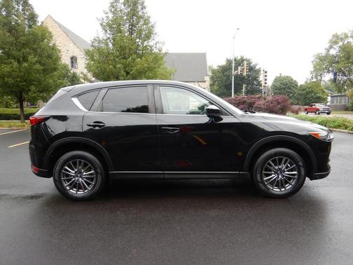 2017 Mazda CX-5 Sport