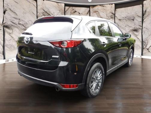 2017 Mazda CX-5 Sport