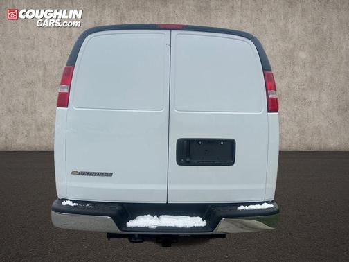 Summit White 2026 Chevrolet Express 2500 Work Van