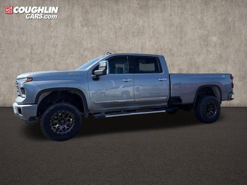 Sterling Gray Metallic 2024 Chevrolet Silverado 3500 High Country