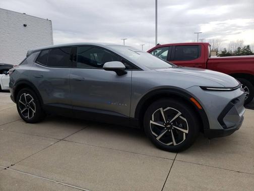 2026 Chevrolet Equinox EV LT 1