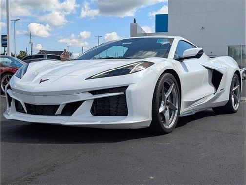 2025 Chevrolet Corvette E-Ray