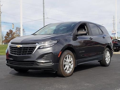2022 Chevrolet Equinox LS
