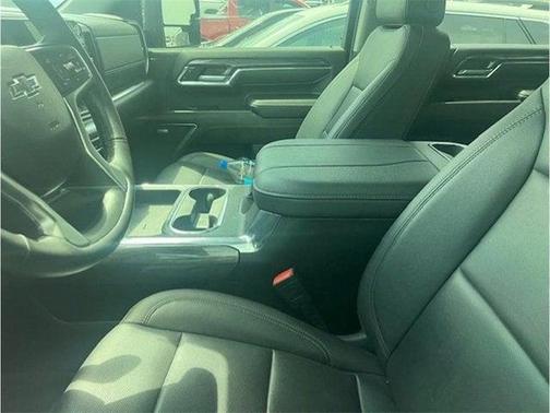 2024 Chevrolet Silverado 3500 LTZ