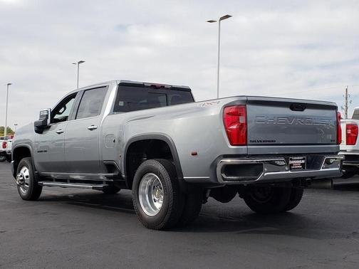 2024 Chevrolet Silverado 3500 LTZ