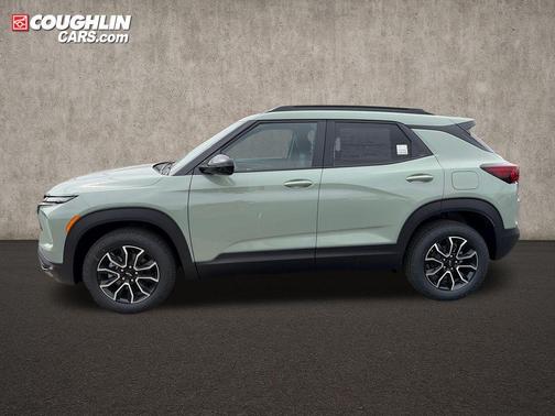 Green 2026 Chevrolet Trailblazer ACTIV