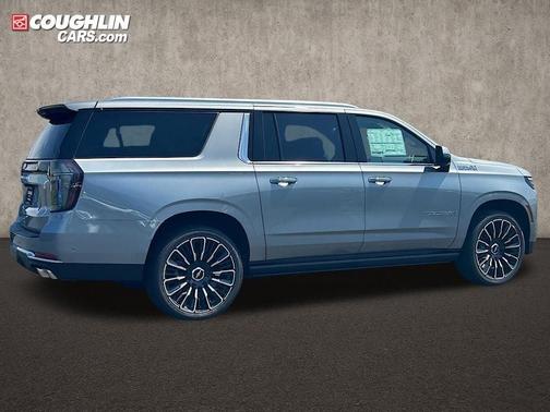 2025 Chevrolet Suburban High Country