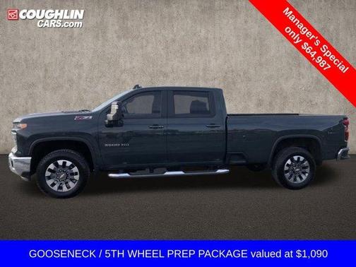 2025 Chevrolet Silverado 3500 LT